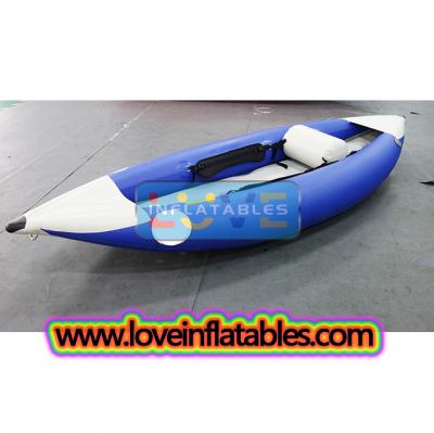 Un solo kayak inflable de canoa con color personalizado