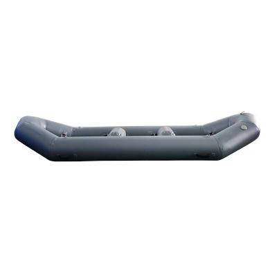 Kayak inflable con asiento cómodo para dos personas para explorar el lago